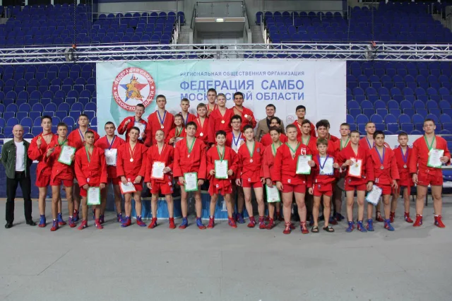 Две бронзовые медали завоевали люберецкие самбисты на межмуниципальных соревнованиях региона