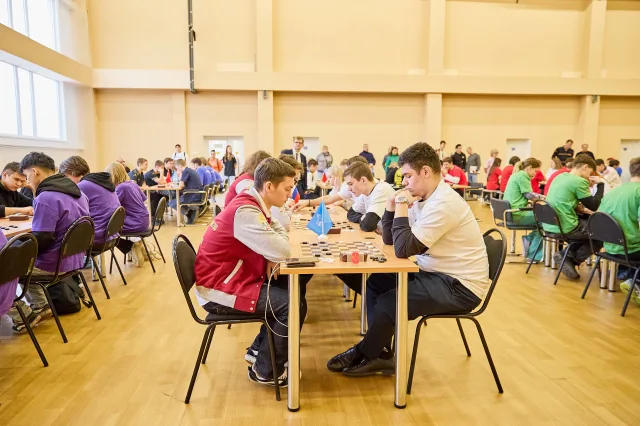 Спорт лидеров: финал студенческих соревнований по шашкам в Московской области