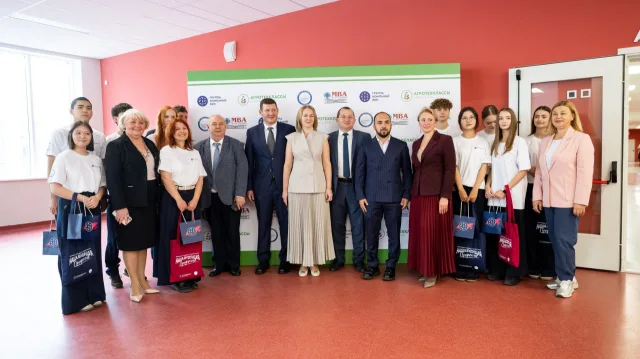 Кафедру агротехнологий для старшеклассников открыли в школе Люберец