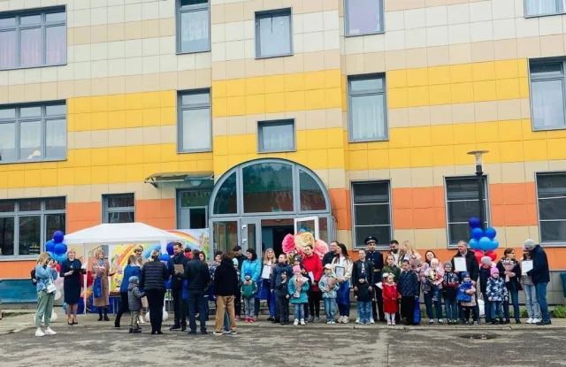 В детском саду №18 «Светофорик» провели Московский областной семейный Парад «Семья. Мир. Май»