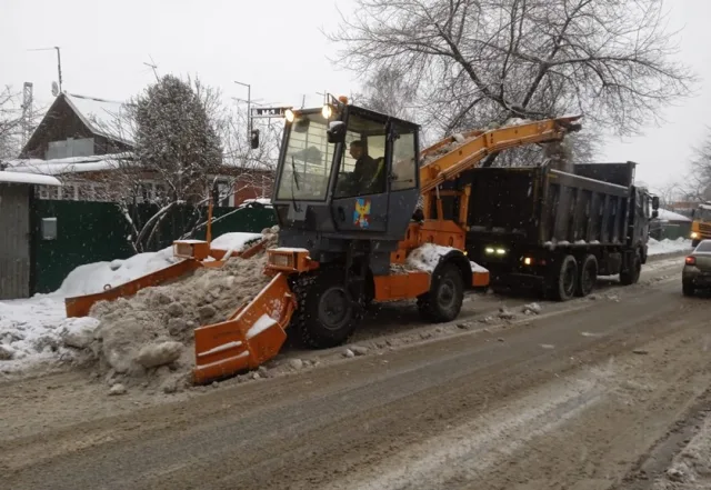 В Люберцах за неделю с дорог вывезли более 4 тысяч кубометров снега