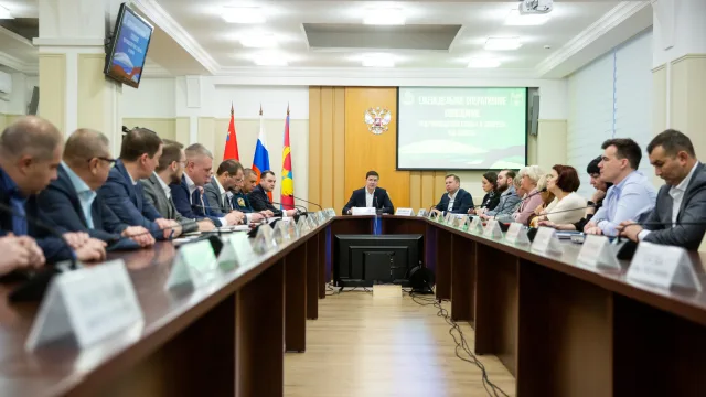 Владимир Волков провел оперативное совещание в Люберцах