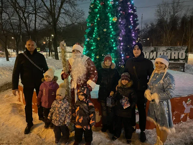 В Люберцах поздравили детей сотрудников полиции с Новым годом