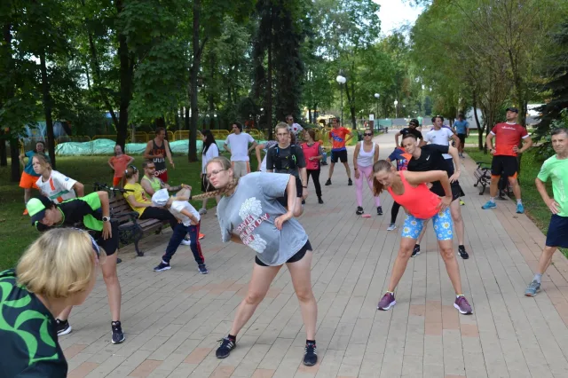 Традиционный субботний забег «Пять вёрст Наташинский» прошёл в Люберцах