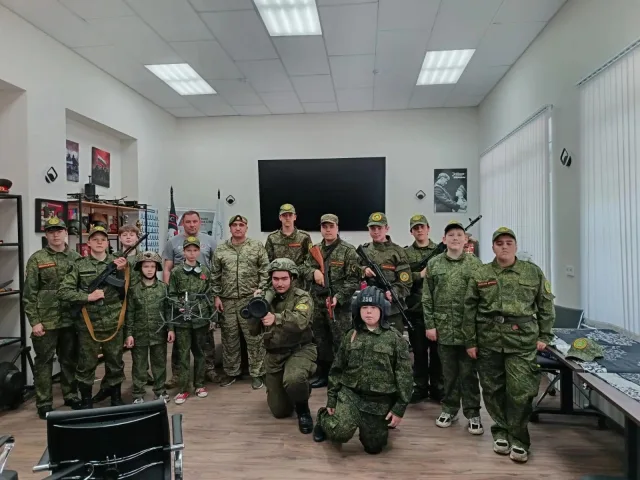 Ветераны СВО провели «Урок мужества» для школьников Люберец