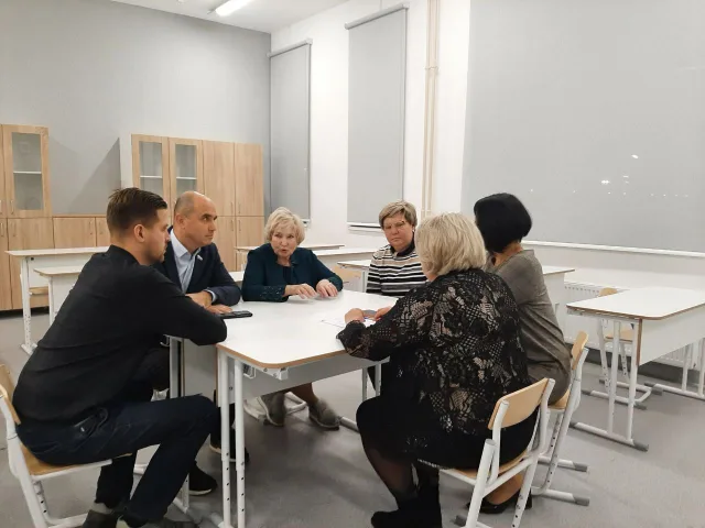 Лидия Антонова провела совещание по вопросам ремонта образовательных организаций Люберец