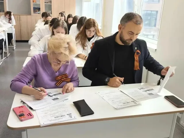 Почти 4000 человек написали «Диктант Победы» в Люберцах