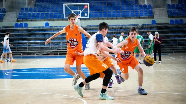 Серебряную медаль Президентских спортивных игр завоевали люберецкие баскетболистки