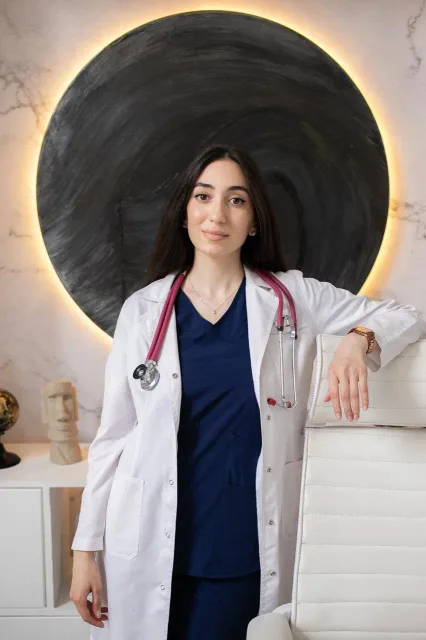 В женскую консультацию МОЦОМД Люберец пришла работать офтальмолог из династии врачей