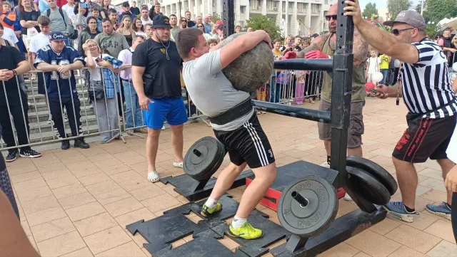 Рекорд мира по сценическому экстриму установили в Люберцах