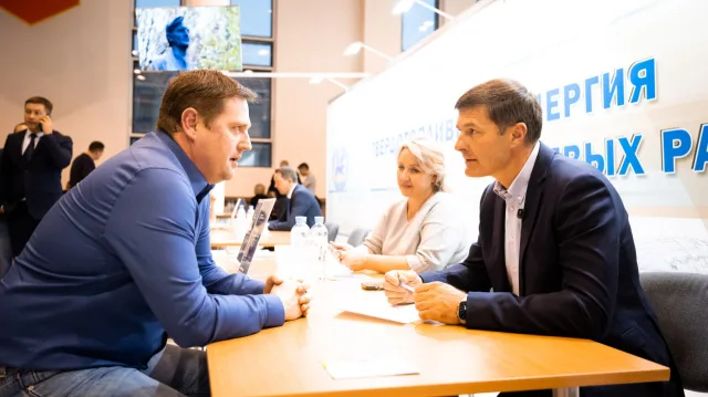 Асфальтирование временного выезда на МКАД  завершили в Дзержинском