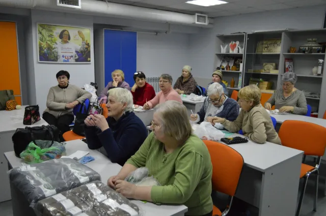 Пенсионеры Люберец передадут теплые вещи для мобилизованных солдат