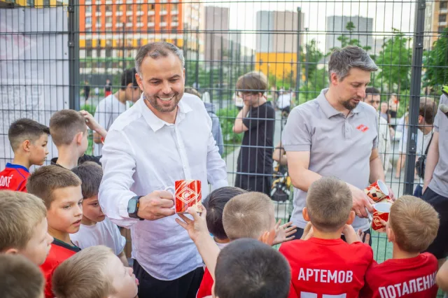 В Люберцах представители «Единой России» устроили праздник в честь Дня футбола