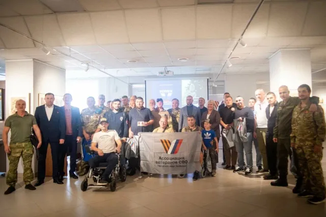 Медаль «Ветеран боевых действий» вручили 16 бойцам из Люберец