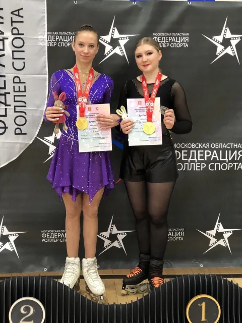 Пять медалей различного достоинства завоевали люберецкие спортсменки на Первенстве МО по роллер-спорту