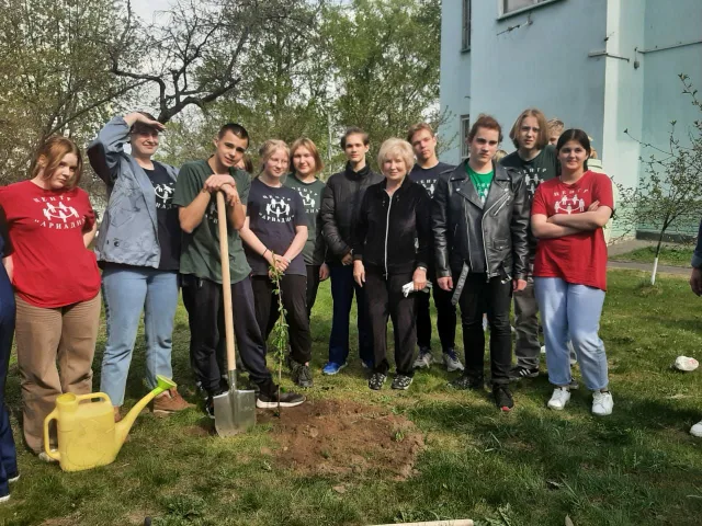 Лидия Антонова приняла участие в экологической акции в Люберцах
