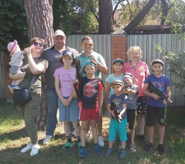 Сергей Агаджанян с общественниками провел в центре помощи детям Люберец спортивное мероприятие