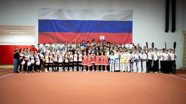 Почти 1300 человек смогут тренироваться в обновленной спортивной школе олимпийского резерва в Люберцах