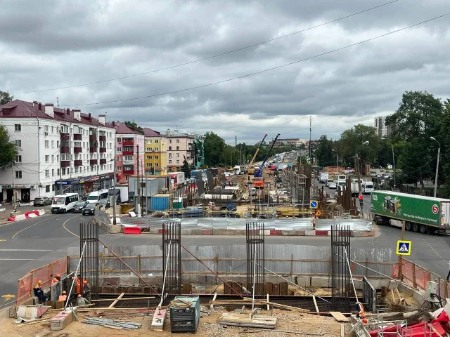 Сто балок смонтировали на путепроводе на Октябрьском проспекте в Люберцах