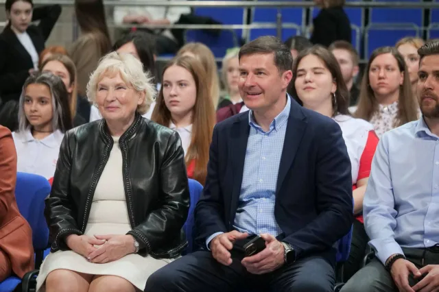 Владимир Волков принял участие в волонтерском форуме в Люберцах