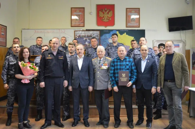 В Люберцах поздравили сотрудников войск национальной гвардии с профессиональным праздником