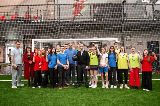 Роман Терюшков осмотрел работу нового футбольного манежа в Люберцах