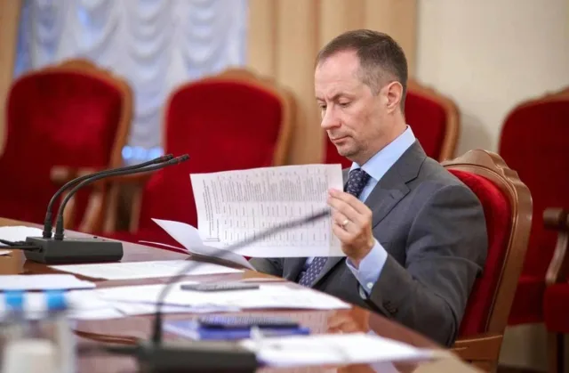 Госдума в первом чтении одобрила закон о регулировании платного приема в вузы