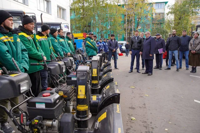 Владимир Волков проверил готовность к зиме самой крупной управляющей компании Люберец