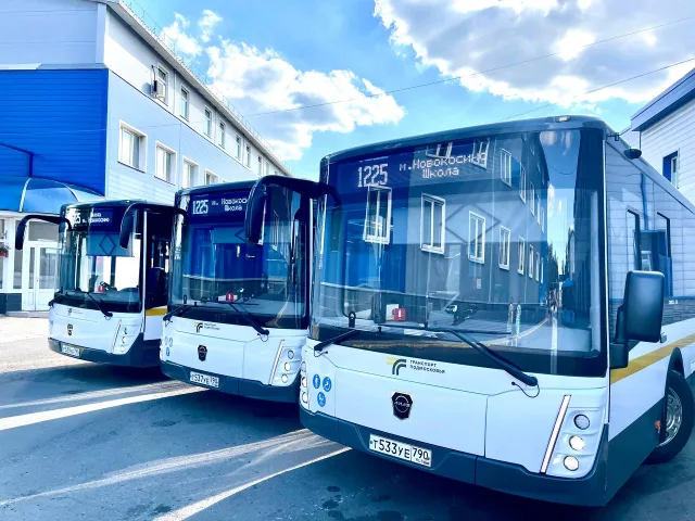 Десять новых автобусов поступили в МАП №1 Люберец