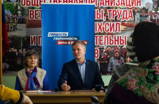 Депутат Мособлдумы за год во время приемов рассмотрел более 300 вопросов жителей Люберец