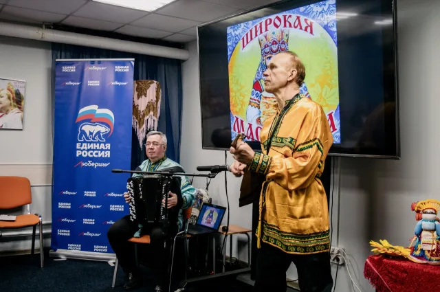 Активисты «Единой России» организовали праздник для участников клуба «Активное долголетие» в Люберцах