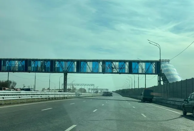Надземный переход через трассу М5 «Урал» в поселке Люберец готов на 98%