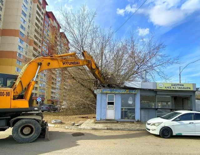 Еще четыре нестационарных торговых объекта демонтировали в Люберцах