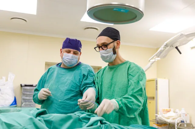 Более 500 операций на желчных протоках без разрезов успешно провели хирурги Люберец