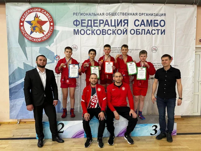 Пять медалей различного достоинства завоевали люберецкие самбисты на территориальном первенстве Подмосковья