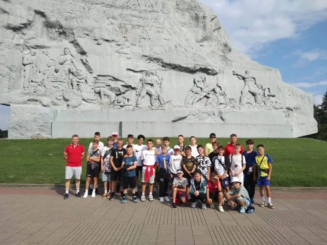 «Спартаковцы» посетили мемориальный комплекс «Брестская крепость-герой» в рамках тренировочных сборов