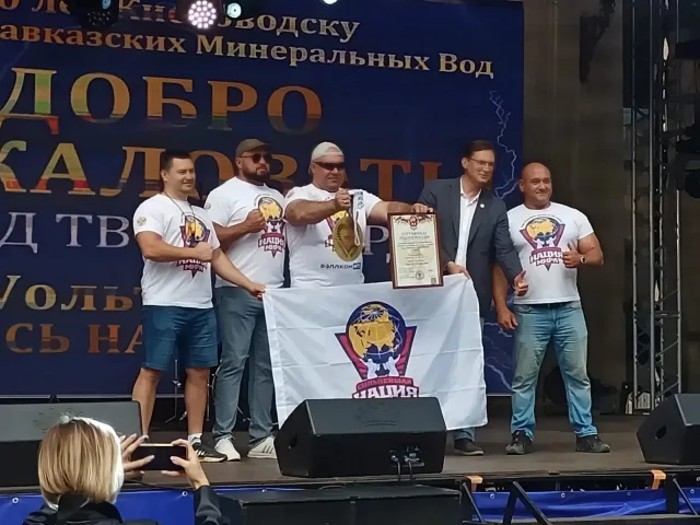 Люберчанин Сергей Агаджанян по прозвищу «Русский Халк» установил очередной рекорд