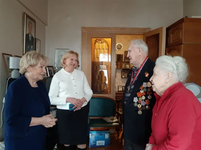В Люберцах поздравили ветеранов Великой Отечественной войны с Днем защитника Отечества