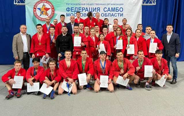 Пять спортсменов Люберец завоевали медали на Чемпионате Подмосковья по самбо