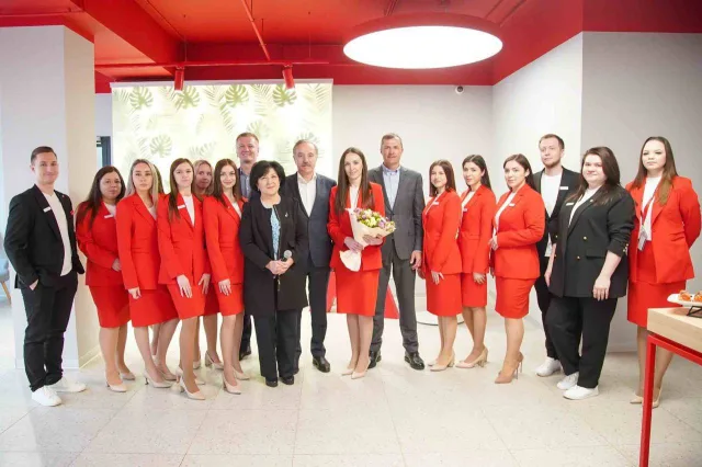 Владимир Волков принял участие в открытии нового цифрового офиса банка в Люберцах