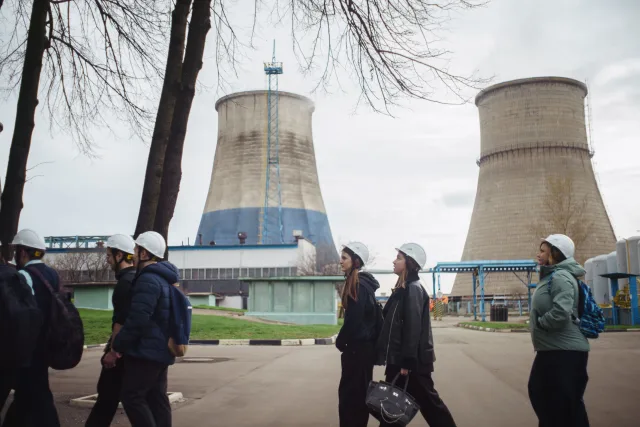 Учащиеся старших классов городского округа Люберцы познакомились с работой ТЭЦ-22 в Дзержинском