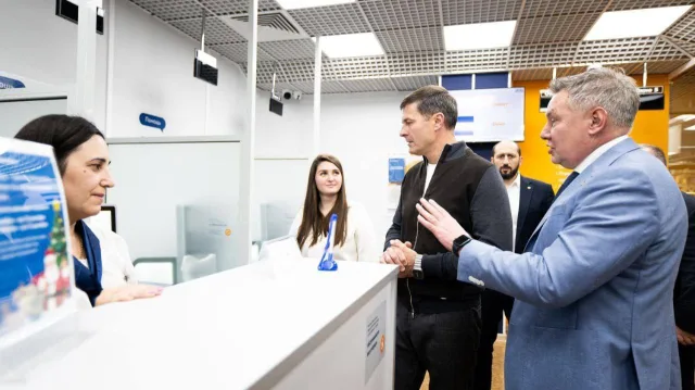 Более 600 жителей Люберец получили услуги в единственном в Подмосковье цифровом офисе МосОблЕИРЦ