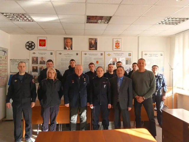 Встреча нескольких поколений сотрудников, служивших в патрульно-постовой службе, состоялась в МУ МВД России «Люберецкое»