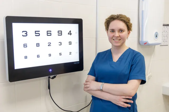 В стационаре Люберецкой областной больницы начала работу новый хирург-офтальмолог