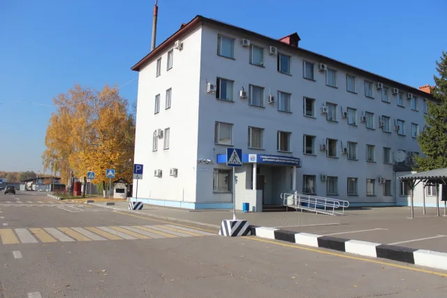 Сотрудники Госавтоинспекции напоминают жителям Люберец о преимуществах портала «Госуслуги»