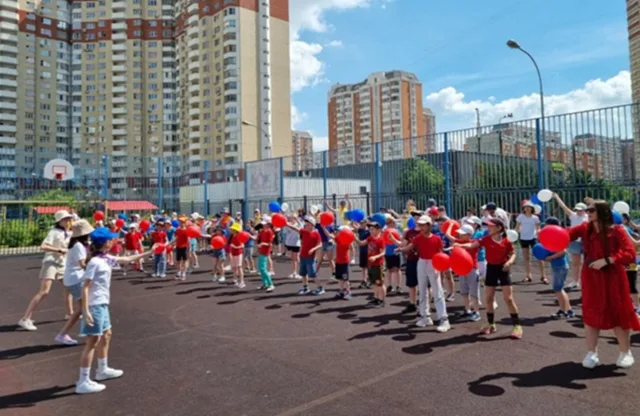 В Люберцах почти 3,5 тысячи детей отдохнут в школьных лагерях летом