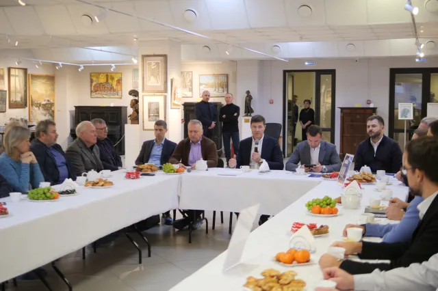 Владимир Волков представил отчет об итогах развития экономики округа за 2024 год