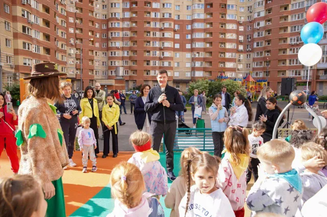 Владимир Волков принял участие в открытии новой губернаторской площадки в Люберцах