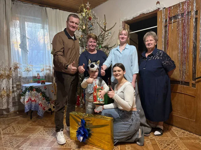 Депутаты Мособлдумы подарили новогоднее чудо детям участников СВО из Люберец