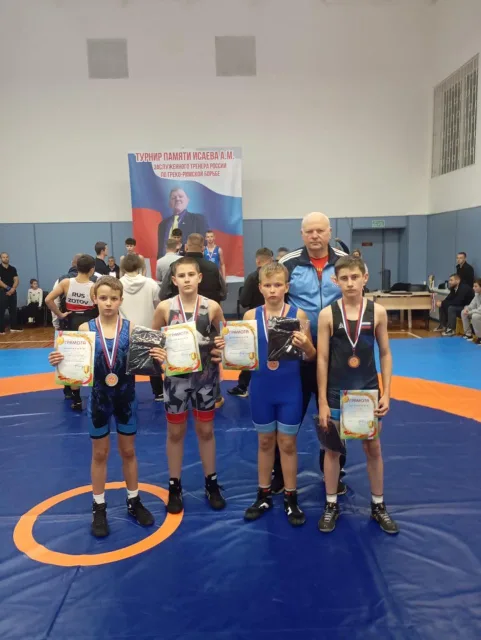 Спортсмены Люберец завоевали четыре медали на турнире по греко-римской борьбе
